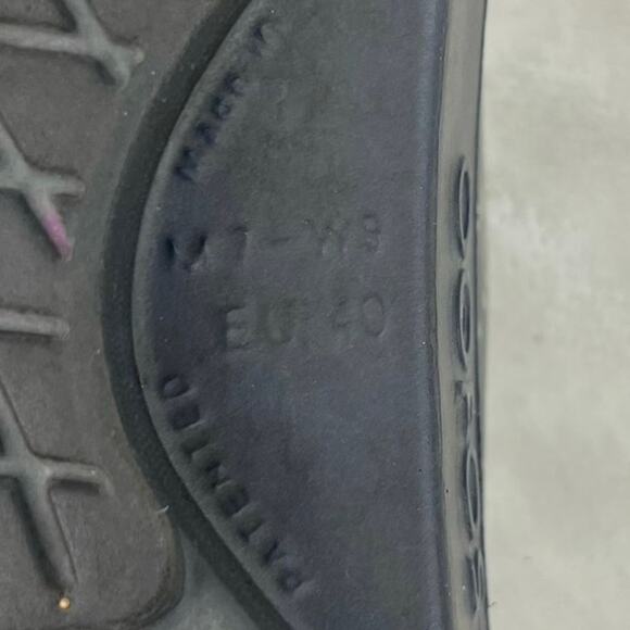 OOfos OOahh Luxe Slide Sandal M7 W9 Limited Edition Recovery‎ Shoe Prosecco Pop - Picture 9 of 14